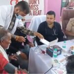 विश्व हृदय दिवस पर पुलिस ने लगाया स्वास्थ्य शिविर पिंक बूथ पर हुई लोगों की स्वास्थ्य व हृदय संबंधी जांच, पुलिस अधिकारियों ने किया जागरूक  स्वास्थ्य शिविर का शुभारंभ पुलिस अधीक्षक चिरंजीव नाथ सिन्हा ने किया