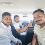 पुलिस की तमाम पहरेबंदी धरी रह गई, पुलिस को चकमा देकर साथियों संग दिल्ली रवाना हुए विवेक उपाध्याय  कांग्रेस के आंदोलन को रोकने के लिए पुलिस की घेराबंदी पर उठाए सवाल, बोले— न डरेंगे, न झुकेंगे, संविधान और लोकतंत्र की लड़ाई जारी रहेगी